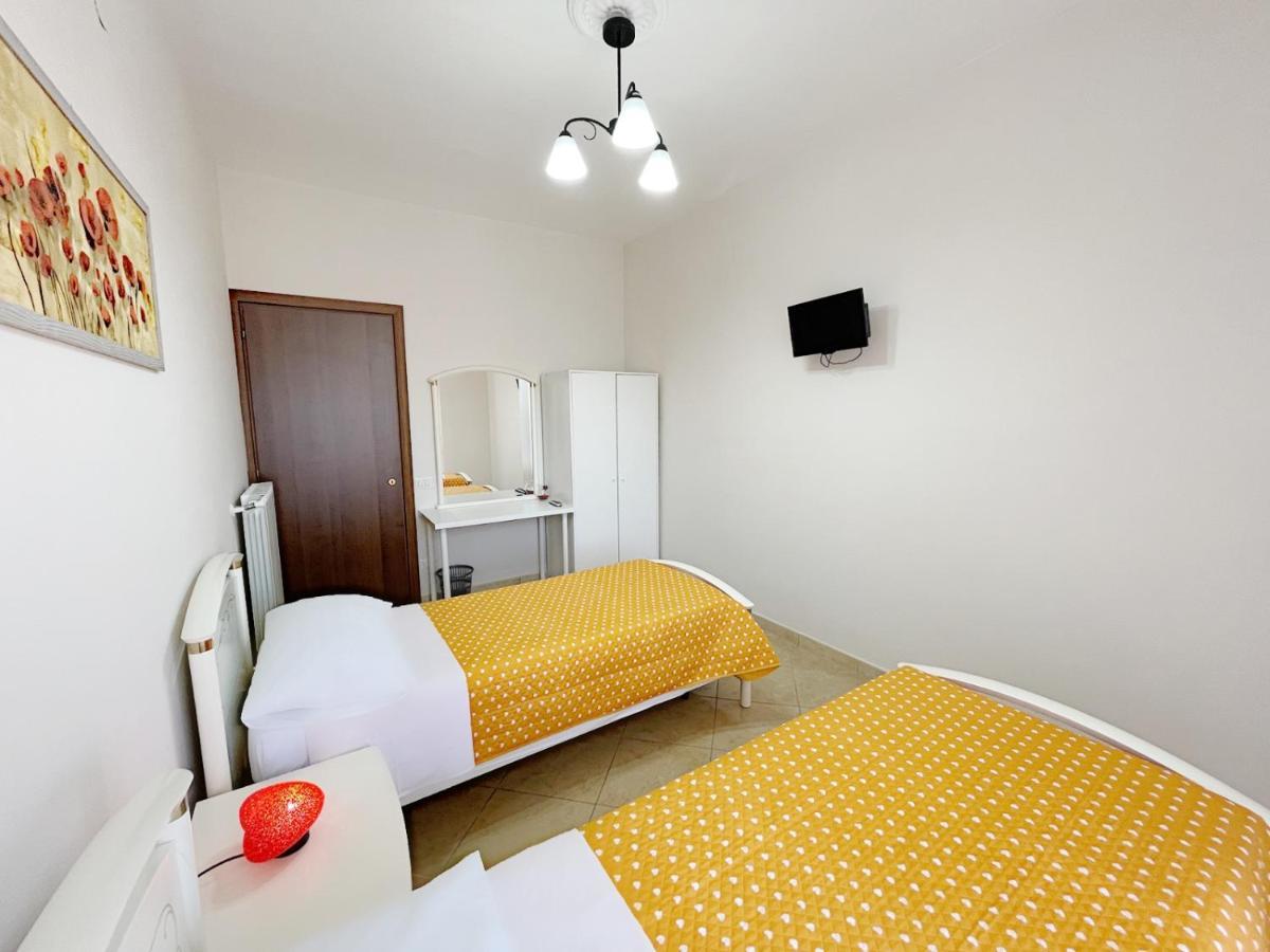 Flavia Apartment Castellammare di Stabia Exterior foto